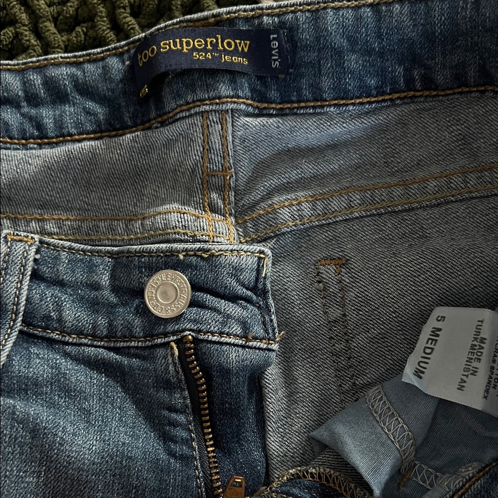Levi's Men's Dark Blue Denim Jeans